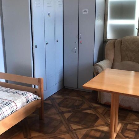 Hostel Mif Ivano-Frankivsk Esterno foto