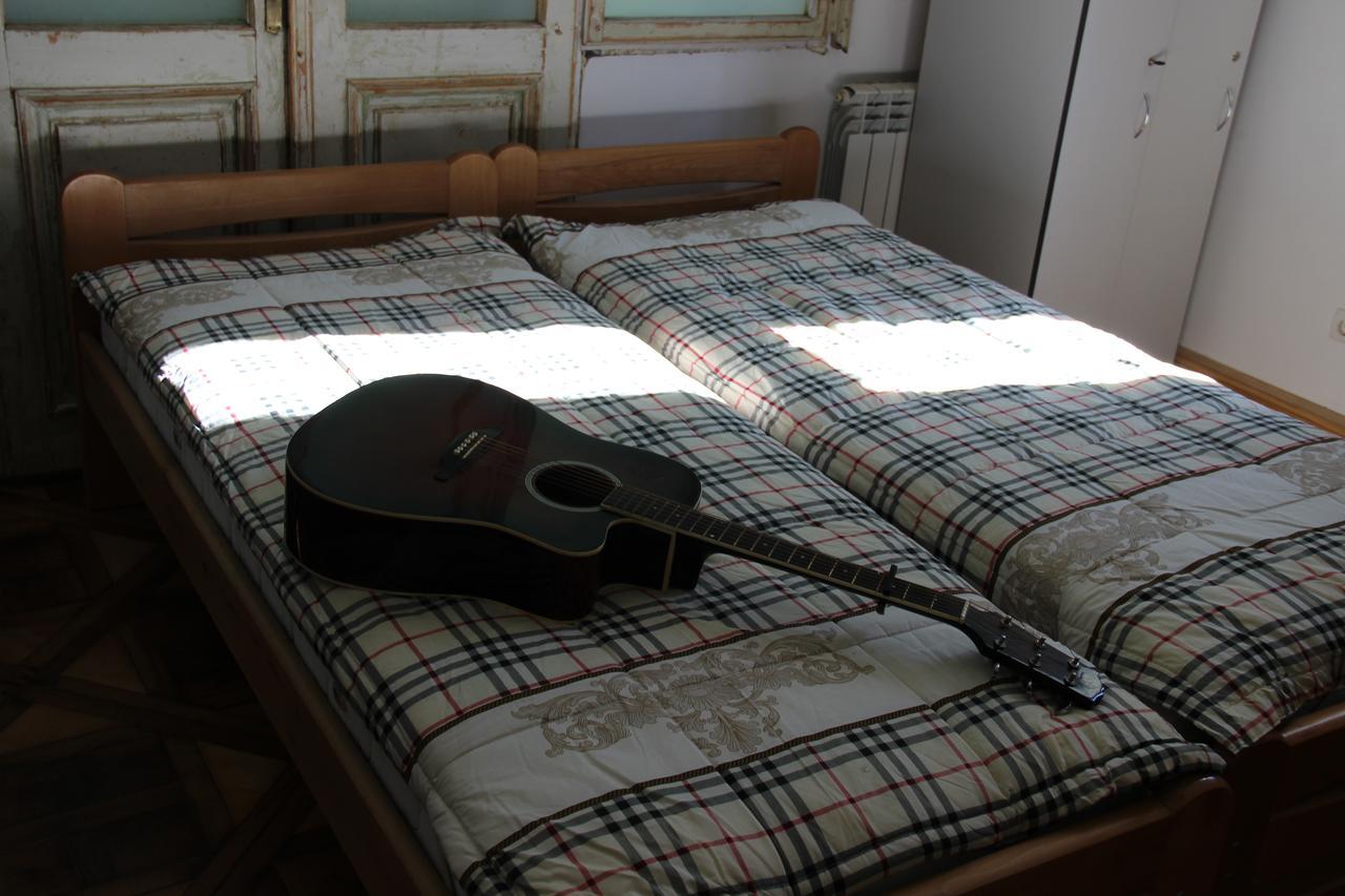 Hostel Mif Ivano-Frankivsk Esterno foto