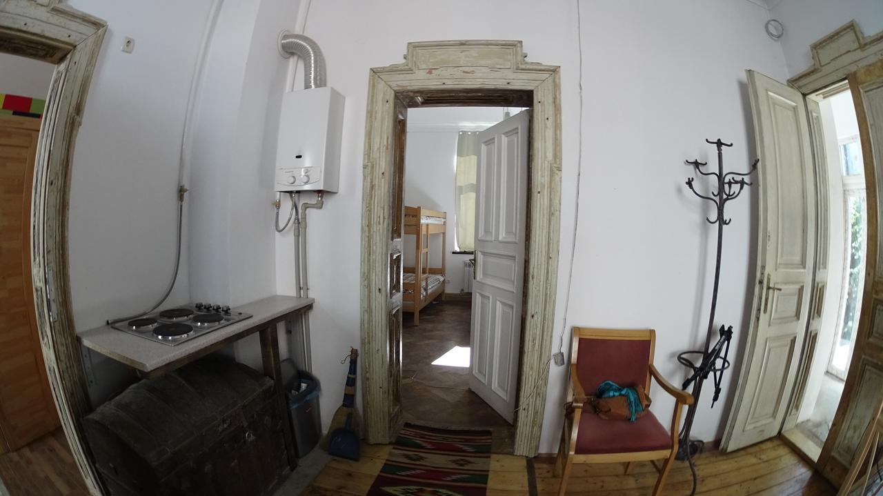Hostel Mif Ivano-Frankivsk Esterno foto